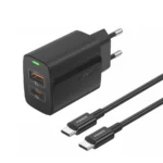 Φορτιστής τοίχου FONENG EU66 20W PD με θύρες USB-C και USB και καλώδιο Type-C σε μαύρο χρώμα.