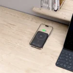 Tech-Protect PB24 LifeMag Power Bank 10000mAh Black με τεχνολογία MagSafe για ασύρματη φόρτιση.