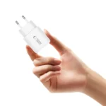 Φορτιστής τοίχου Tech-Protect NCA45W-GAN 45W με 2 θύρες σε λευκό χρώμα για γρήγορη φόρτιση smartphone.