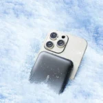 Joyroom JR-W020 MagSafe Power Bank 10000mAh 20W σε μαύρο χρώμα, ιδανικό για iPhone.