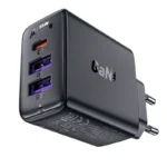 Μαύρος φορτιστής τοίχου Acefast A57 GaN 35W με δύο θύρες USB-A και μία USB-C, ιδανικός για γρήγορη φόρτιση κινητών.